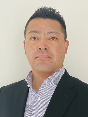 小林雅英氏