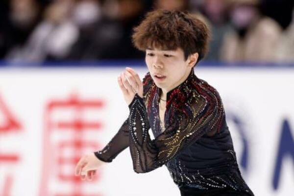　フィギュアスケートのＮＨＫ杯で２位に入った佐藤駿＝８日、東和薬品ラクタブドーム