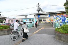 駅舎ラッピング半年
