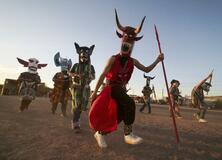 泣くゴはいねが～