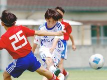 サッカー前期トップリーグ　ともぞうＳＣが４連勝　単独首位