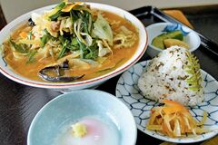 銚子屋食堂自家製みそラーメン・山椒めしのおにぎりセット
