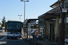 佐野市の移住・定住策　都内バス通に奨励金　１０月から一律月５０００円　直通で結ぶＪＲに着目