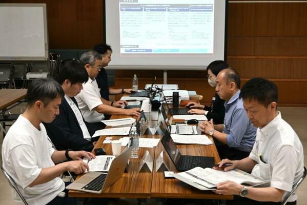 県庁研修館で開かれたコンテンツ産業振興部会=3日午前、宇都宮市
