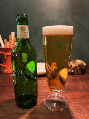 約50種類のドリンクメニューをそろえる