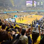 ブレックス、北海道に快勝　ホームで４千人超熱視線　下野新聞社冠試合