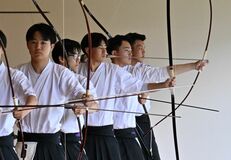 インターハイ栃木県予選弓道団体 男子は作新が逆転で3年連続V