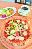 那珂川　　FILIPPO　MADRE（フィリッポマードレ）Ｂピッツァセット・お野菜ピッツァ