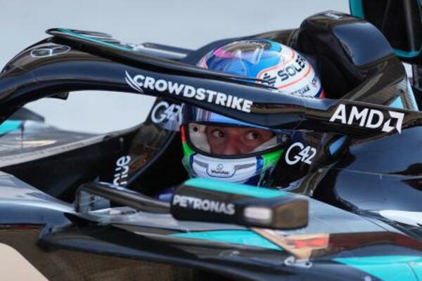 　Ｆ１マイアミＧＰでポールポジションを獲得したメルセデスのキミ・アントネッリ＝２日、マイアミガーデンズ（ＡＰ＝共同）