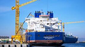 ロシア産初の砕氷ＬＮＧ船を公開