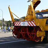 日光宇都宮道路 冬の安全確保へ決意 栃木県道路公社が除雪車などの出動式