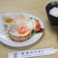 深み与える秘伝のタレ　やわらか厚切りチャーシュー定食　食堂なかよし（茂木）