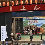 三味線、回り舞台の装置で観客魅了　茨城で「蛇姫様」披露　烏山山あげ保存…