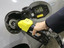 ガソリン３週連続値上がり