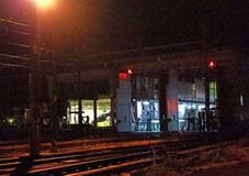 山形のＪＲ新庄駅車庫にクマ侵入