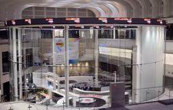 東証、午前終値5万0688円