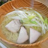 【ミヤコレ】澄み渡る入魂のスープ　黄金の鯛らーめん（塩）（らあめん厨房どる屋）