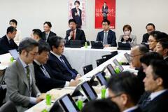 自民、情報局創設法案を了承