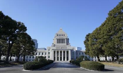 ２６年度予算、今夕成立へ