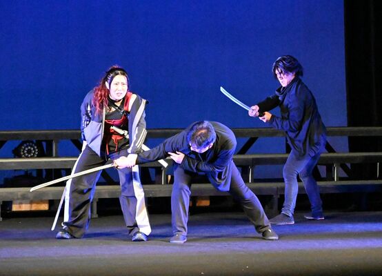 「新・幕末純情伝」の稽古の一場面