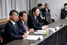 重要物資の供給網把握を指示