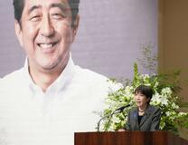 首相「批判あっても挑戦」