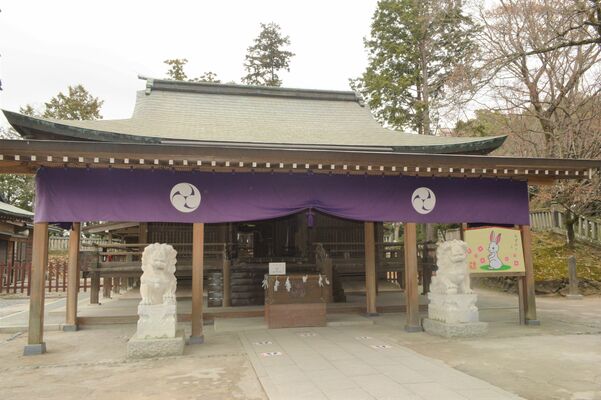唐澤山神社の拝殿＝佐野市富士町