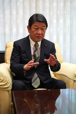 茂木敏充氏