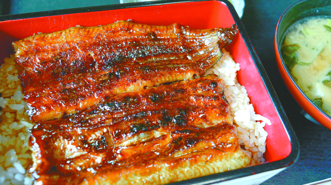 香ばしくとろけるような味わいの「うな重（上）」
