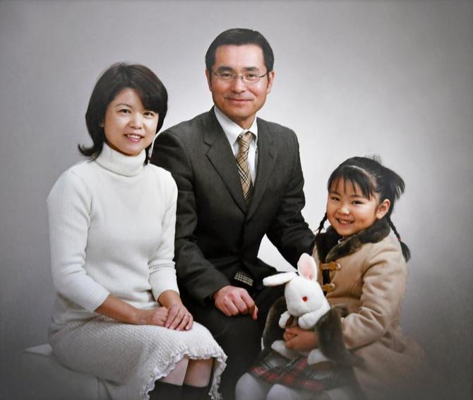5歳ごろの優衣さん(右)