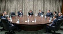 日銀、利上げ見送りを決定