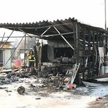 宇都宮でプレハブ小屋火災