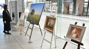 街なかでアート鑑賞を