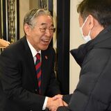 真岡・石坂市長「政治家人生に悔いなし」　後援会で引退表明　４月市長選に出馬せず