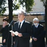 那須雪崩事故、大田原高校で追悼式　発生9年を前に遺族らが冥福祈る　高裁判決や被告に不満の声も