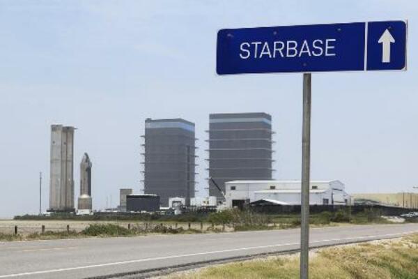 　米スペースＸの拠点「スターベース」＝昨年５月、テキサス州