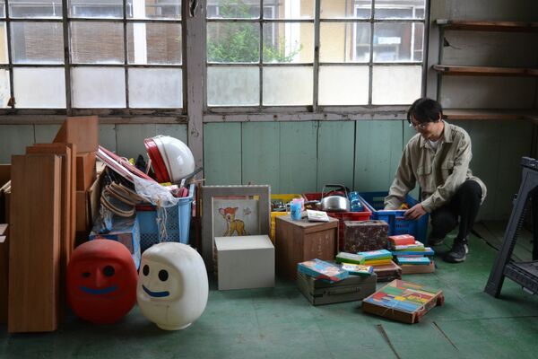建物内に残っていた玩具