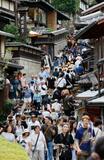 訪日客、最速で３千万人突破