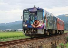 誘客目指しガイドブック製作に弁当販売