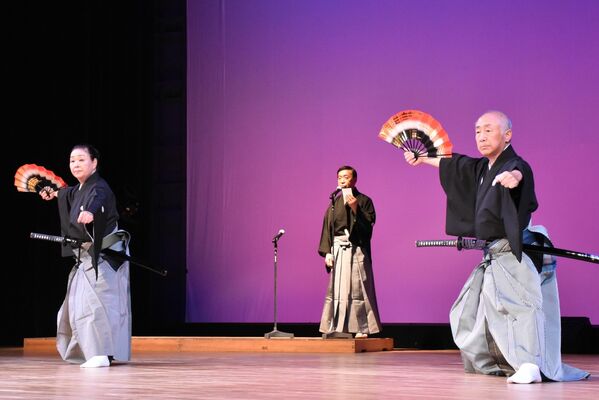４年ぶりに開かれた吟詠剣詩舞のつどい