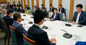 政府提出法案、全て成立を