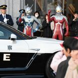 出動！「ウルトラ」ハイビーム大作戦！　栃木県警出発式に人気ヒーローも駆…