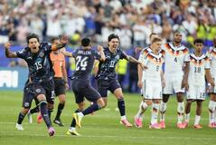 独とオランダ ＰＫ戦で涙