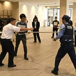 ライトキューブで爆発物想定、テロ未然防止へ合同訓練　宇都宮東署など