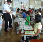 全国紙、地方紙違い知る　宇都宮市瑞穂野北小