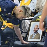 ブレックス亡き指揮官にささげる勝利　比江島「ケビンに勝利届けられた」　…