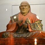 天海大僧正の坐像、初開帳　日光山輪王寺で来年３月まで　彫りの深い顔立ち…