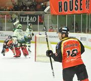 勝利への意思貫いた60分　バックスがホーム最終節で連勝飾る