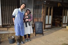 過疎集落に赤ちゃん　町で初めての民泊事業も開始　茂木