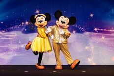 『ディズニー・オン・アイス』ｽﾍﾟｼｬﾙｻﾎﾟｰﾀｰに宮舘涼太さん、ﾌ…